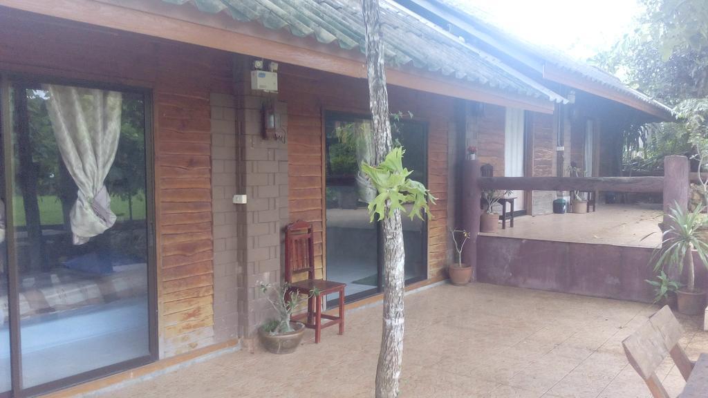 The Local Story Resort Ban Mon Talaeng ภายนอก รูปภาพ