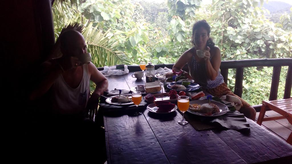 The Local Story Resort Ban Mon Talaeng ภายนอก รูปภาพ