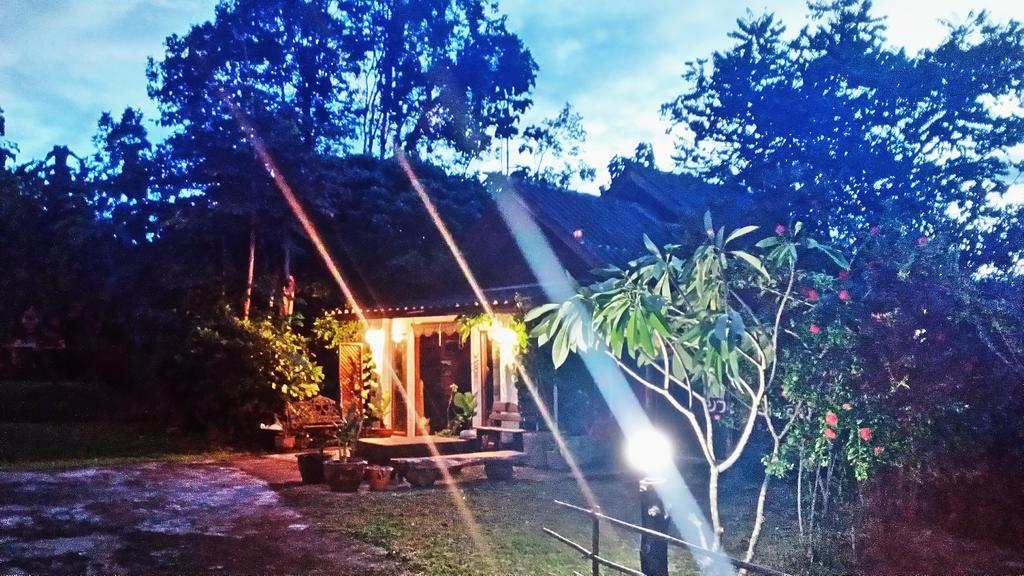 The Local Story Resort Ban Mon Talaeng ภายนอก รูปภาพ